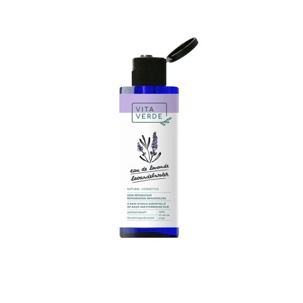 Eau végétale et hydrolat